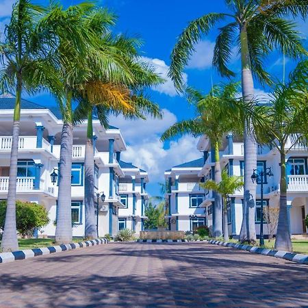 Luxury Beach Villa Inn Дар ес Саалам Екстериор снимка